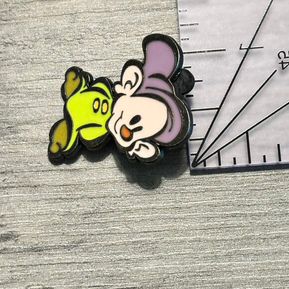 Disney Parks 2016 Kawaii Dopey from Snow White Trading Pin - Cute Dwarf Pin - Picture 3 of 4